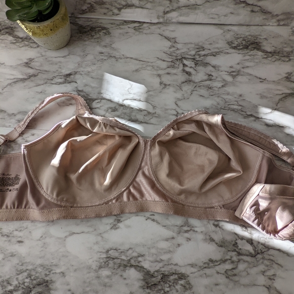 Playtex Wire Free Bra size 44D - Picture 4 of 5